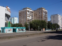 Новокузнецк, улица Мориса Тореза, дом 58. многоквартирный дом