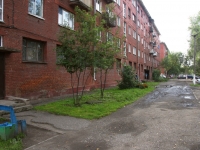 Novokuznetsk, Morisa Toreza st, 房屋 4. 公寓楼