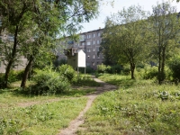 Новокузнецк, улица Клименко, дом 32. многоквартирный дом
