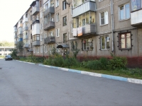 Novokuznetsk, Sovetskoy Armii avenue, 房屋 24. 公寓楼