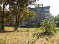 Novokuznetsk, Sovetskoy Armii avenue, house 26. Apartment house