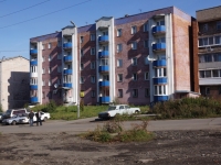 Novokuznetsk, Yaroslavskaya st, 房屋 22. 公寓楼