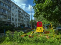 , Pyatnitskaya st, house 33. Apartment house