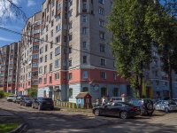 , Pyatnitskaya st, house 40. Apartment house
