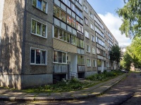 , Pyatnitskaya st, house 49. Apartment house