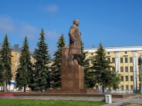neighbour house: st. Karl Libknekht. monument Ленину В.И.