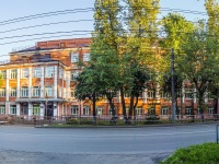 , 学校 Средняя общеобразовательная школа №16, Vorovskoy st, 房屋 16А