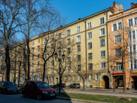 Vyborg, blvd Kutuzov, house 33. Apartment house