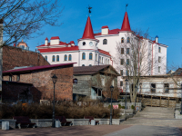 Vyborg, st Krasnoflotskaya, house 4. Apartment house