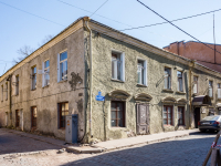 Vyborg, st Krepostnaya, house 10. Apartment house