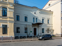 , Krepostnaya st, house 25/27. governing bodies