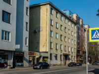 , Krepostnaya st, house 47. Apartment house