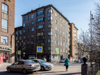 Vyborg, Krepostnaya st, house 39. Apartment house