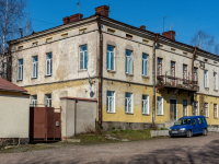 Vyborg, Petrovskaya st, house 4. Apartment house