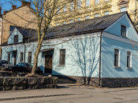 Vyborg, Porogonnaya st, house 6. Apartment house
