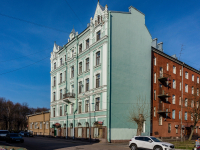 Vyborg, Rybny alley, house 2. Apartment house