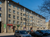 Vyborg, Ushakov st, house 10. Apartment house