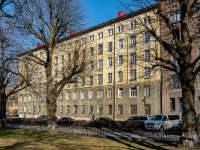 Vyborg, avenue Suvorov, house 15. Apartment house