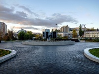 Липецк, площадь Революции. памятник