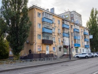 соседний дом: ул. Первомайская, дом 77В. многоквартирный дом