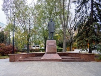 Липецк, памятник М.А. Клюевуулица Ворошилова, памятник М.А. Клюеву