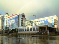 Липецк, площадь Театральная, дом 3. неиспользуемое здание