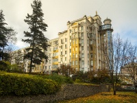 Липецк, улица Льва Толстого, дом 2. многоквартирный дом