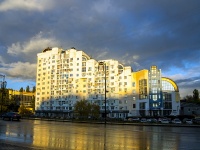 Липецк, улица Кузнечная, дом 10. многоквартирный дом