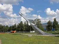 Жуковский, улица Гагарина. памятник погибшим летчикам-испытателям