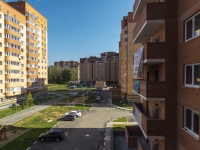 Zvenigorod, Pronin district,  к.7. Apartment house