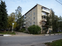 Zvenigorod, Mayakovsky quarter, house 2. Apartment house