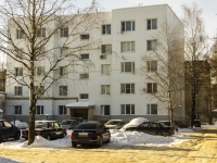 Zvenigorod, Mayakovsky quarter, house 6. Apartment house with a store on the ground-floor