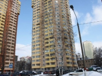 隔壁房屋: st. Komsomolskaya, 房屋 12. 公寓楼