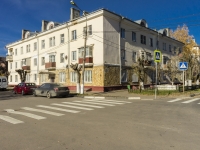 Shcherbinka, Teatralnaya st, house 1. Apartment house