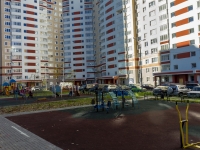 Shcherbinka, Chekhov st, house 4. Apartment house