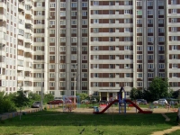 Dzerzhinsky, Ugreshskaya st, house 18. Apartment house