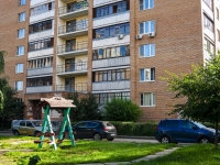 Podolsk, Ulyanovih st, house 27. Apartment house