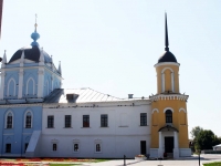 Коломна, церковь Покровская Ново-Голутвина монастыря, улица Лазарева, дом 9