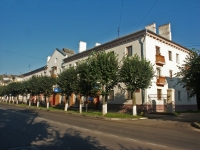 Serpukhov, st Sovetskaya, house 64. Apartment house