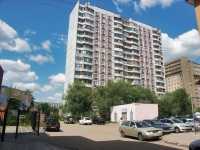 Serpukhov, st Voroshilov, house 135. Apartment house