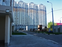Серпухов, улица Центральная, дом 142. многоквартирный дом