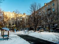 Khimki, Pobedy st, house 1. Apartment house