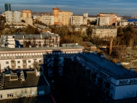 Khimki, Leningradskaya st, 房屋 16. 公寓楼