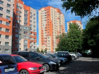 Khimki, Melnikov avenue, 房屋 16. 公寓楼