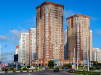 Khimki, Melnikov avenue, 房屋 1. 公寓楼
