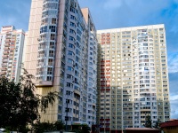 Khimki, Melnikov avenue, 房屋 15. 公寓楼