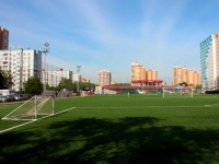 Khimki, 体育中心 "НОВЫЕ ХИМКИ", Mashintsev st, 房屋 2