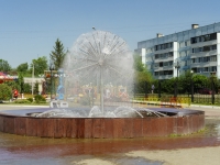 Volokolamsk, alley Oktyabrskaya. fountain