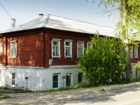 Volokolamsk, st Sovetskaya, house 33. Apartment house