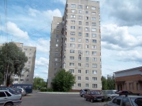 Voskresensk, st Zelinsky, house 30. Apartment house